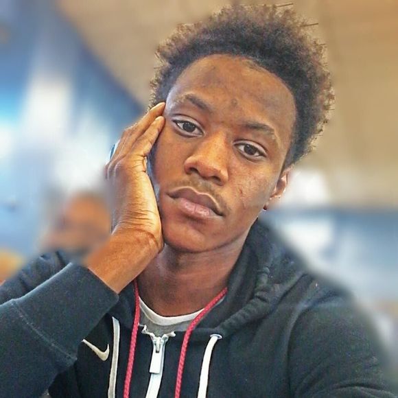 Meet your Posher, Eric - Picture 1 of 1